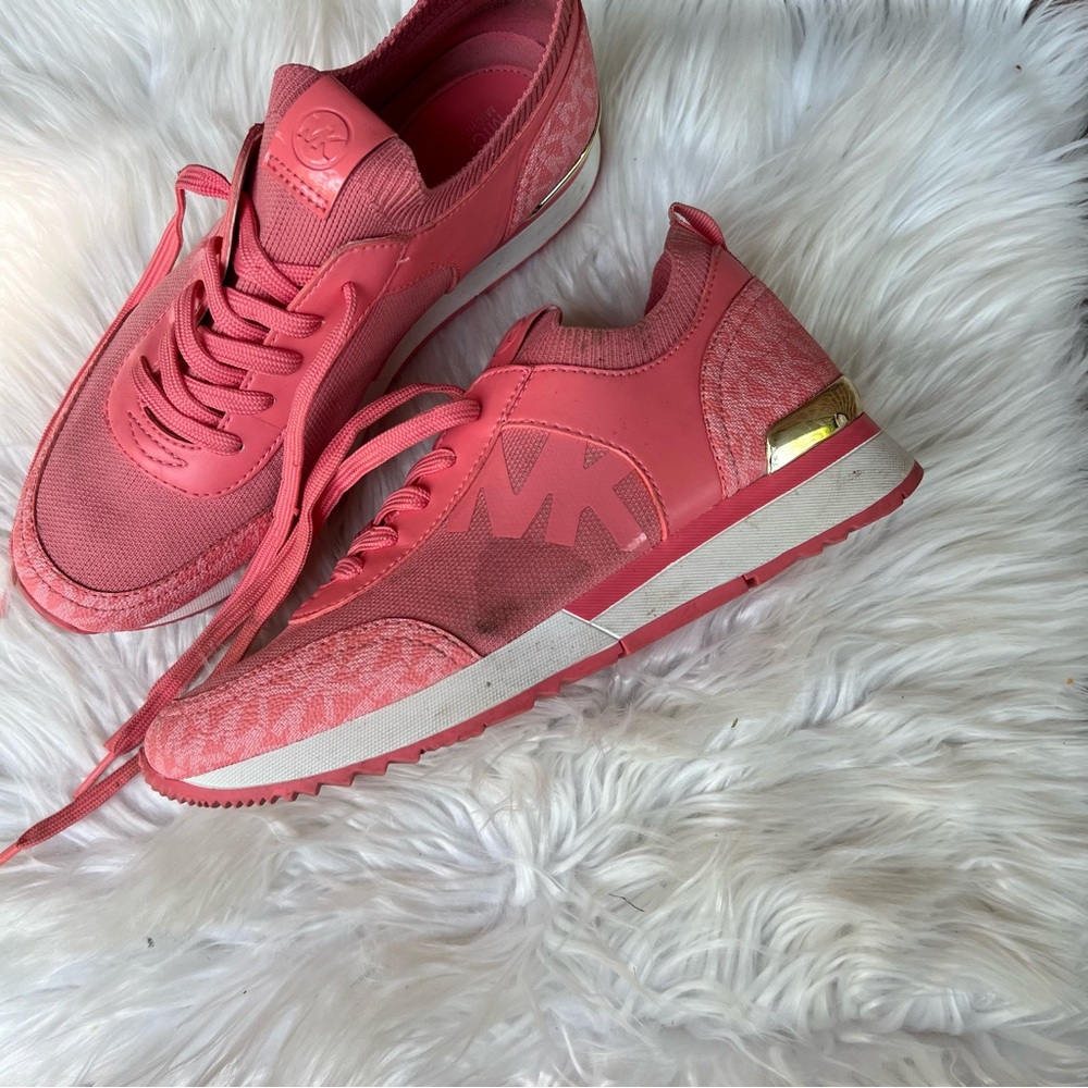 Michael Kors Pink and Gold Lace Up Small Wedge Fashion Sneakers - Picture 2 of 6
